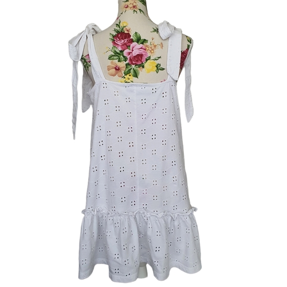 Asos Maternity Broderie Anglaise Dress - Picture 2 of 8